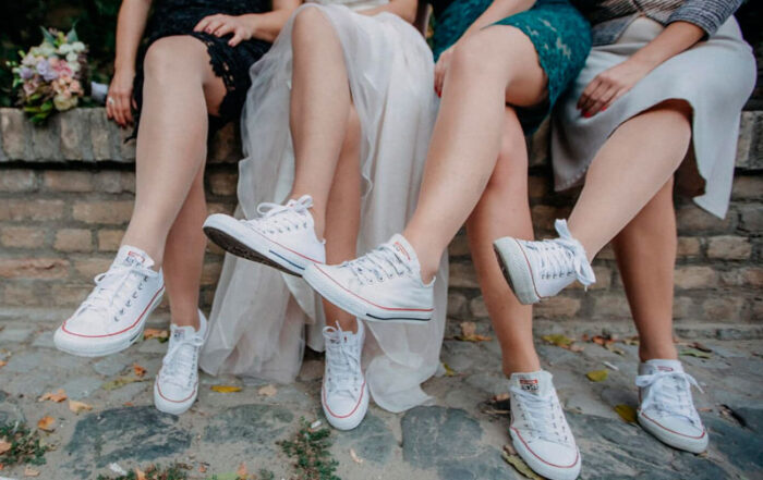 Looks con zapatillas blancas para verano - Moda daddit