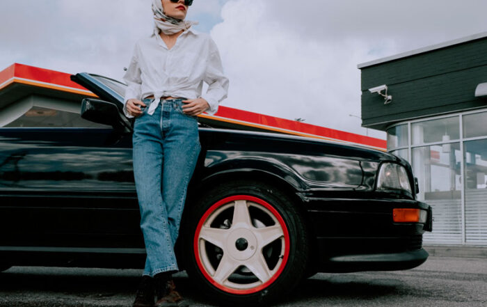 Pantalones Mom Fit, un must para el otoño - Moda daddit