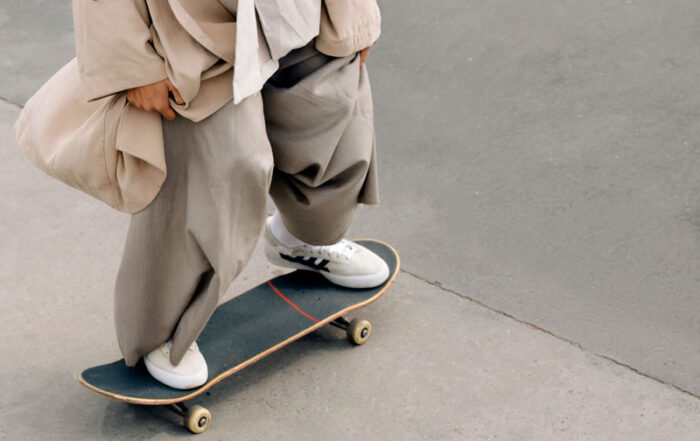 Pantalones anchos en tendencia - Moda daddit